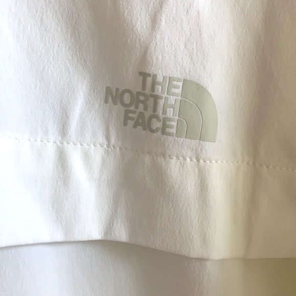 ❣️The North Face❣️UPF 50❣️brand new shirt❣… - Picture 11 of 16
